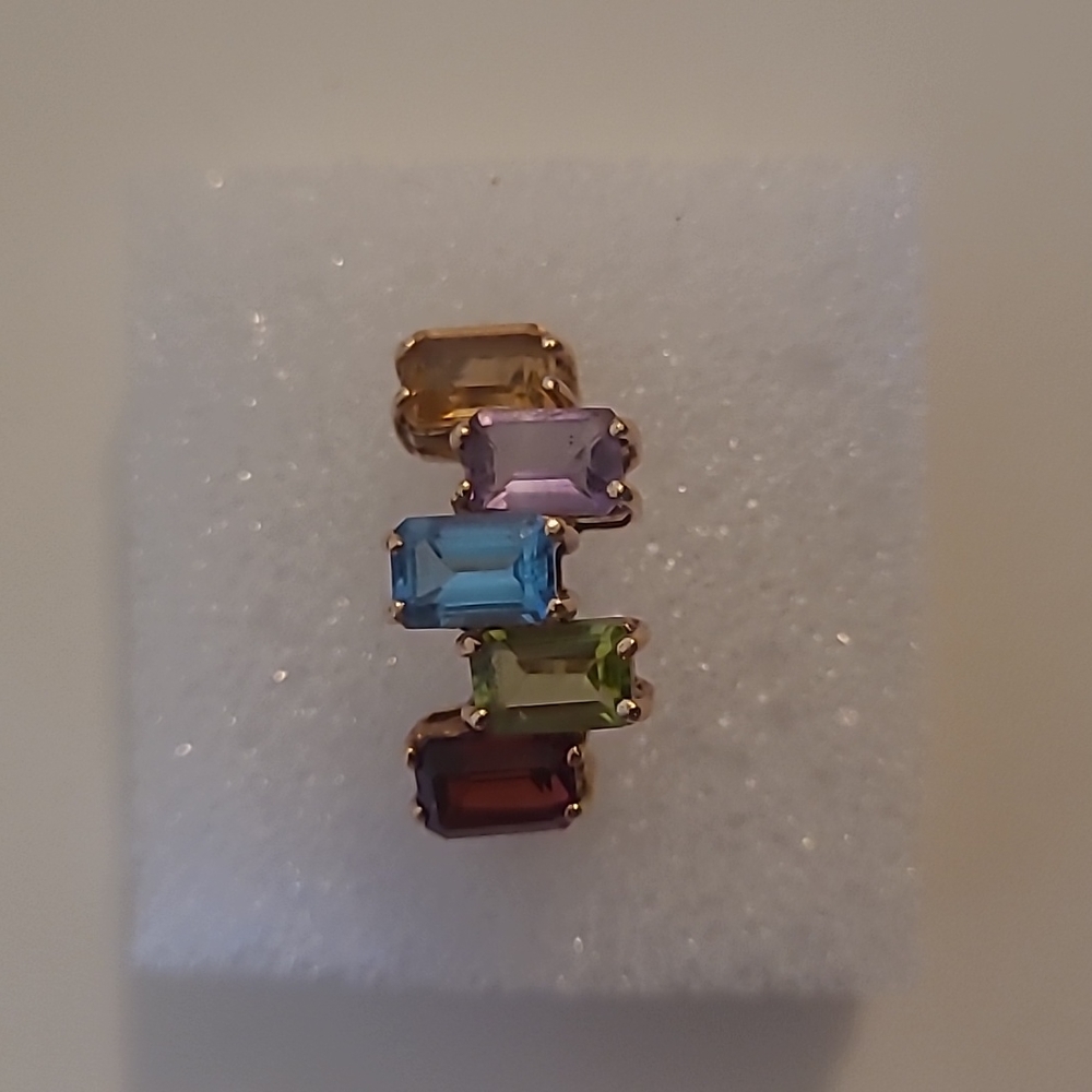 Rainbow band ring